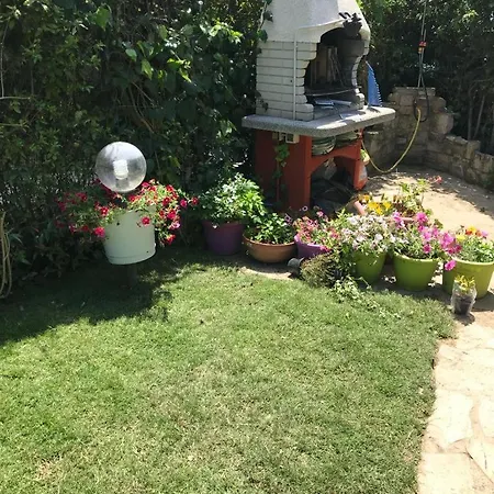 Alderamin Guesthouse * Maracalagonis